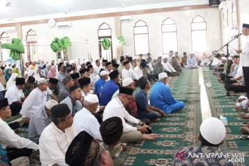 Wali Kota Medan gelar shalat tasbih dan zikir bersama warga