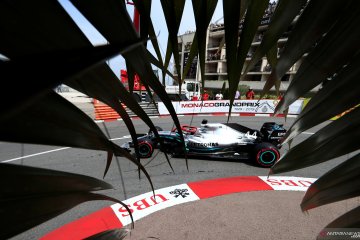 Aksi Hamilton GP Monaco