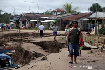 Gempa magnitudo 8 guncang Peru