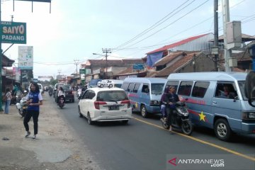 Jalur selatan Jabar lintas Garut mulai diberlakukan satu arah