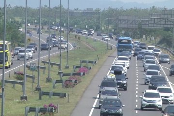 Gerbang tol tujuan Bandung - Jakarta ditutup sementara