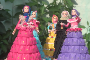 Kreasi barbie berhijab diburu pembeli saat ramadhan
