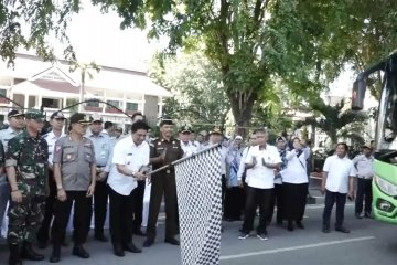 Pemprov Sulteng lepas peserta mudik gratis