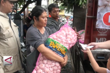 Tekan harga bawang putih, Kemendag operasi pasar di Bandung