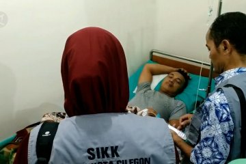 Diduga keracunan takjil, 4 warga Cilegon dilarikan ke RS