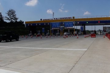 PT Jasa Marga tambah gardu transaksi di gerbang tol Kalikangkung