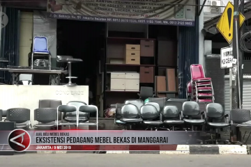 Eksistensi pedagang mebel bekas di kawasan Manggarai