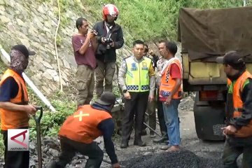 Cek kesiapan Jalur Jabar Selatan jelang musim mudik Lebaran