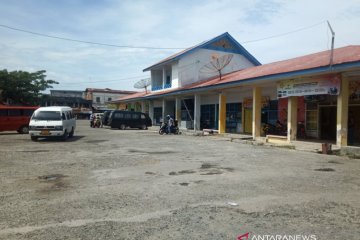 Kumuh, warga keluhkan terminal Kota Putussibau