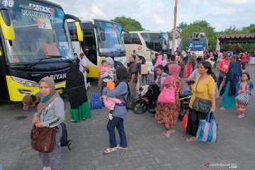 Mudik Lebaran dengan bus karena harga tiket pesawat mahal