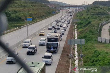 Puncak mudik tol Batang-Semarang diprediksi Sabtu ini