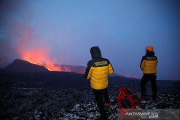 Gunung Etna meletus