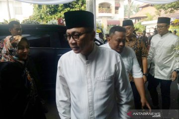 Zulkifli Hasan melayat ke Puri Cikeas