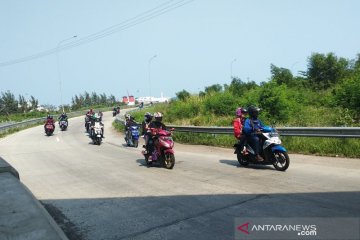 H-4 Lebaran pemudik di Pelabuhan Bakauheni capai 30.350 orang