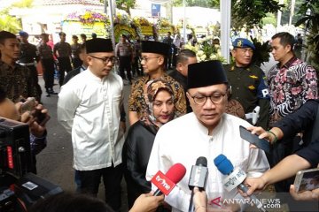 Ketua MPR dan sejumlah tokoh melayat ke Cikeas