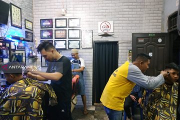 Omset barber di Palembang meningkat 200 persen jelang Lebaran