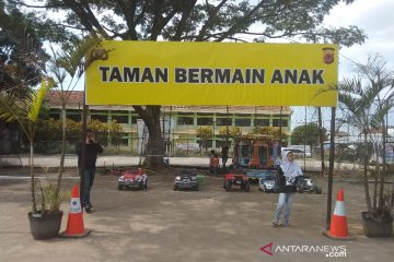 Pos Terpadu Limbangan sediakan taman bermain anak untuk pemudik