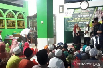 Ponpes tahfidz Quran Nur'aini shalat ghaib doakan Ani Yudhoyono
