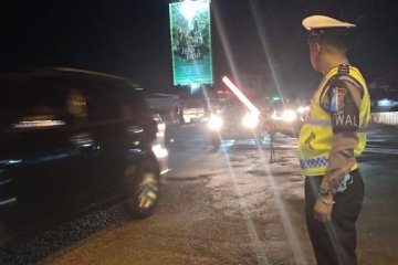 Arus lalu lintas di Mengkreng saat malam takbiran lancar