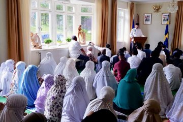 WNI di Swedia Shalat Ied di Wisma Duta Stockholm