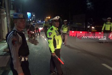 Penjagaan di markas kepolisian Sukabumi diperketat