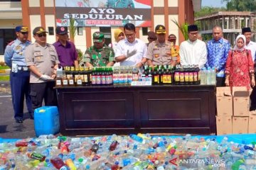 Polres Temanggung memusnahkan 1.128 botol minuman beralkohol