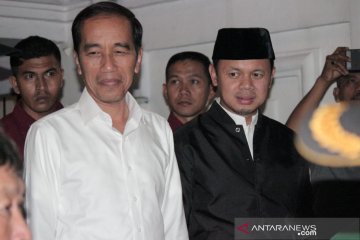Jokowi shalat Ied di Istiqlal, Bima Arya di Kebun Raya