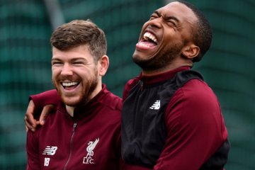 Alberto Moreno masih terkenang Reyes