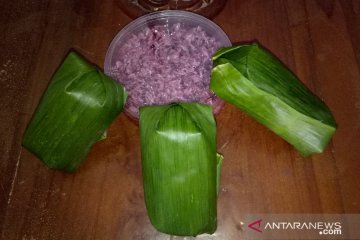 Di balik manis tapai uli Lebaran khas Betawi