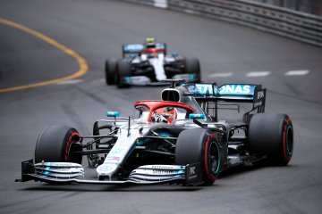 Ke GP Kanada, Mercedes bawa mesin baru