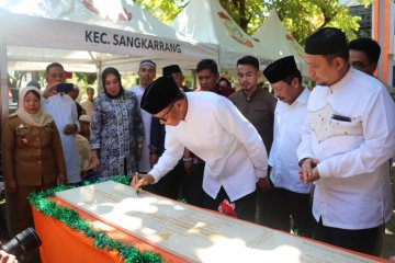 Gubernur Sulsel resmikan kantor pelayanan di Sangkarrang Makassar