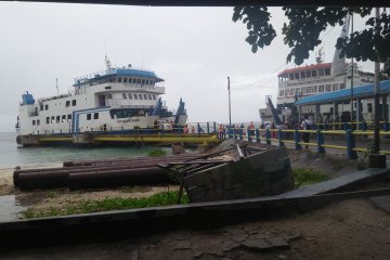 Arus balik penumpang di pelabuhan Hunimua normal