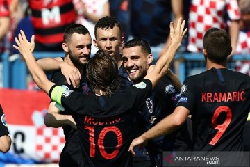 Kroasia tundukkan Wales, Islandia atasi Albania