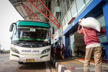 Lonjakan penumpang Terminal Pulo Gebang diprediksikan terjadi dua kali