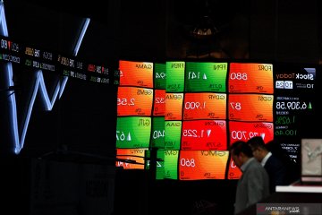 IHSG menguat di tengah koreksi bursa saham Asia