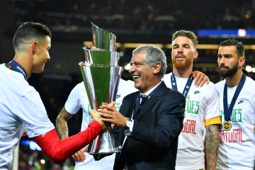 Fernando Santos abaikan komentar negatif perihal gaya permainan