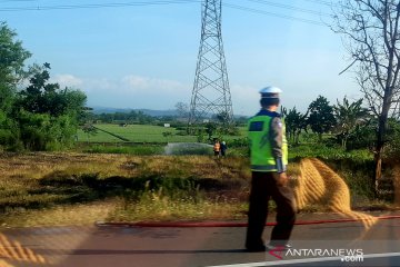 Tol Kalikangkung lancar, Cikampek menuju Jakarta tetap padat