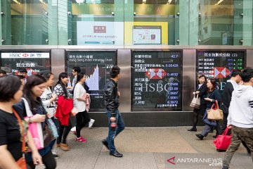 Bursa saham Hong Kong ditutup 0,34 persen lebih tinggi