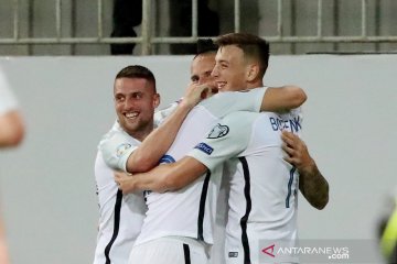 Hamsik kemas dwigol, Slowakia bantai Azerbaijan 5-1