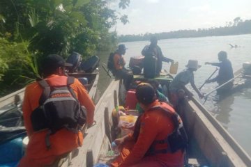 Tim gabungan masih cari tiga korban kecelakaan longboat Nabire