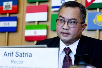 Rektor IPB sampaikan empat strategi pertanian digital di FAO