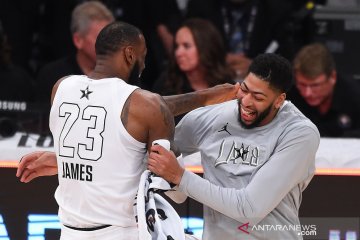 Lakers dapatkan Anthony Davis dari Pelicans lewat skema pertukaran