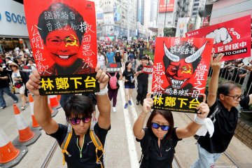Banyak warga Hong Kong takut akan cengkeraman China