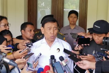Wiranto pastikan aksi massa di MK bukan dari Prabowo