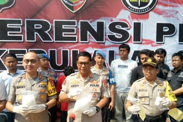 Polres Kepulauan Seribu gagalkan penyelundupan 1,7 kilogram sabu-sabu