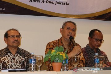 Anggito: Dana haji untuk perkuat rupiah bukan alasan pembatalan