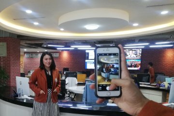 Kunjungi ANTARA, mahasiswa berebut spot foto "instagrammable"