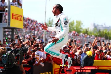 Hamilton bertekad perpanjang rekor menang Mercedes