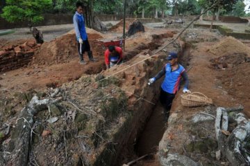 Pemugaran Candi Kedaton di Muarojambi