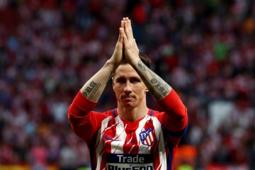 Fernando Torres gantung sepatu